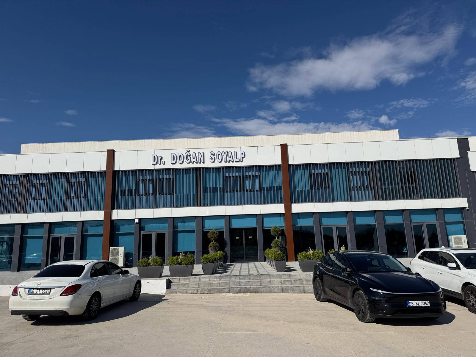 Dr. Doğan Soyalp Muayenehanesi